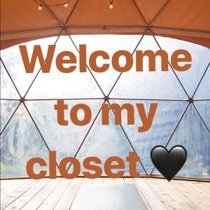 Welcome to my closet! 💜🎉